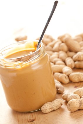 Protein Shake selber machen, Erdnussbutter, Erdnussmus, Mandelmus